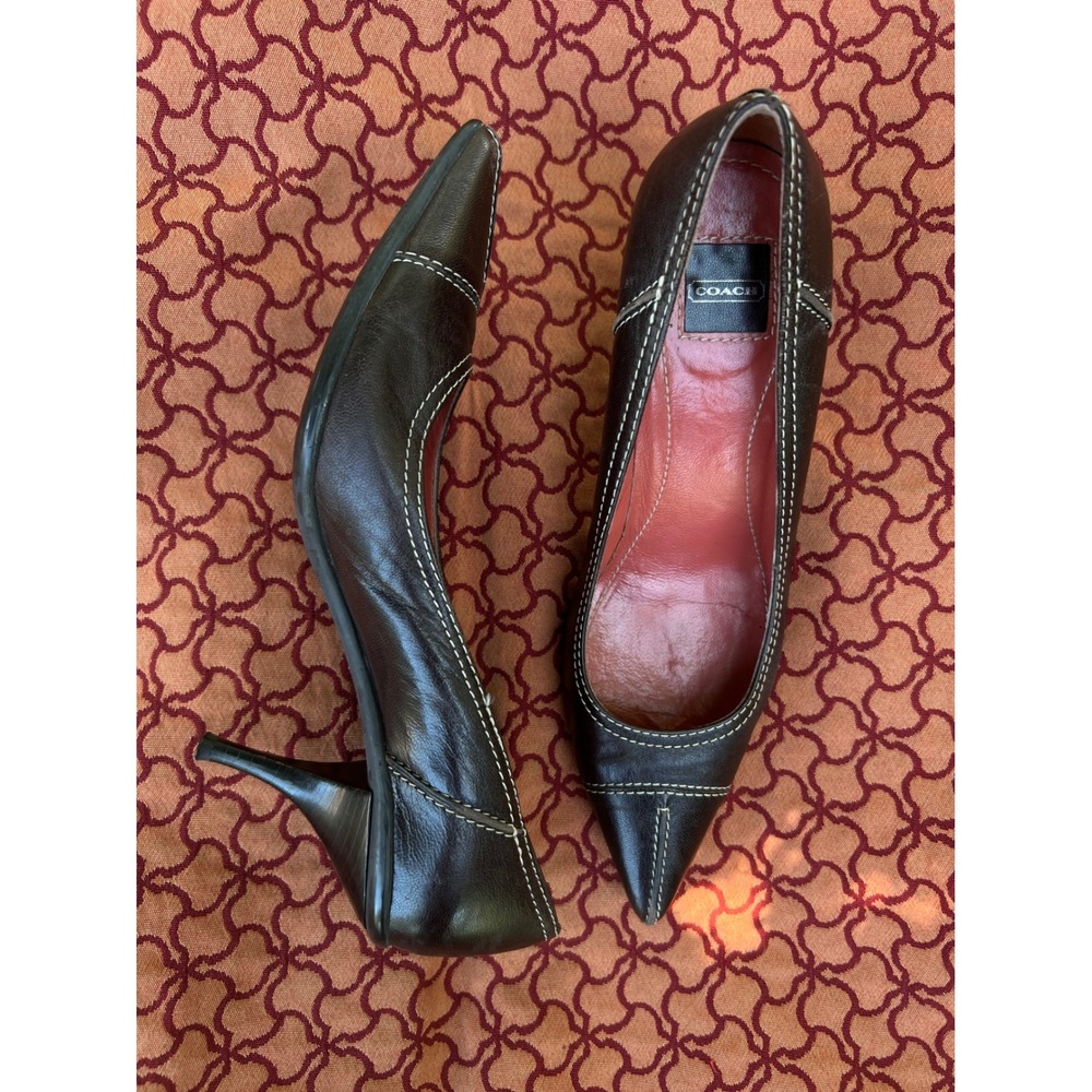 VTG Coach Abigail II Brown Contrast Stitching Leather Pointed Toe Pumps 6 Italy